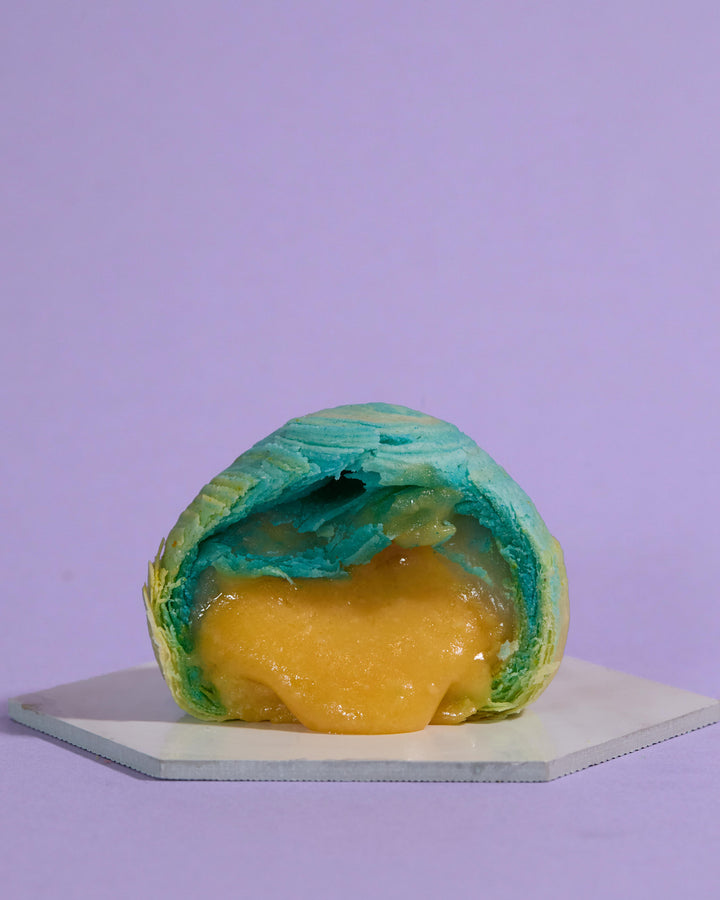 Salted egg lava mochi